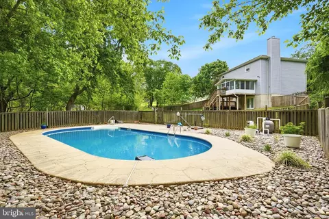 Exterior - 6353 Audubon Ct, Dunkirk, MD 20754 photo 7 of 14