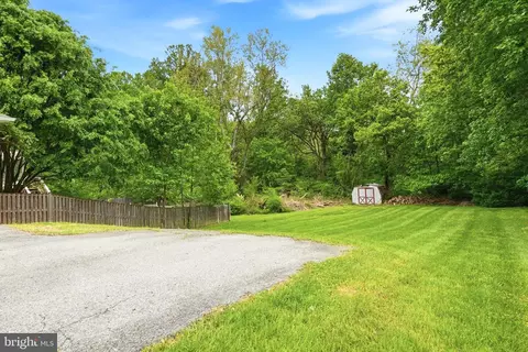 Exterior - 6353 Audubon Ct, Dunkirk, MD 20754 photo 10 of 14
