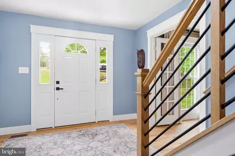 Entry Way - 6353 Audubon Ct, Dunkirk, MD 20754 photo 1 of 6