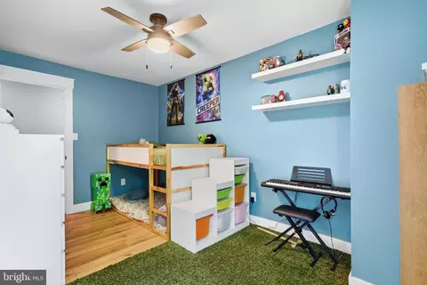 Bedroom - 6353 Audubon Ct, Dunkirk, MD 20754 photo 6 of 10