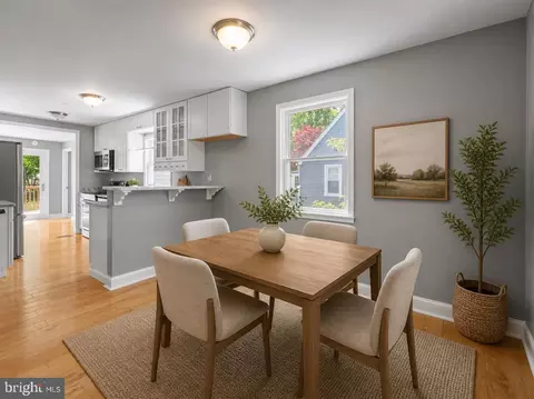 Dining - 273 Magothy Blvd, Pasadena, MD 21122 photo 1 of 2