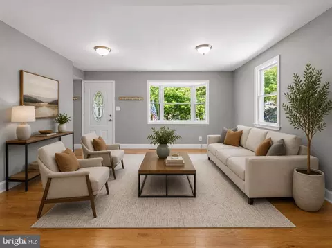 Living - 273 Magothy Blvd, Pasadena, MD 21122 photo 1 of 8