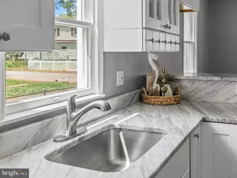 Kitchen - 273 Magothy Blvd, Pasadena, MD 21122 photo 1 of 2