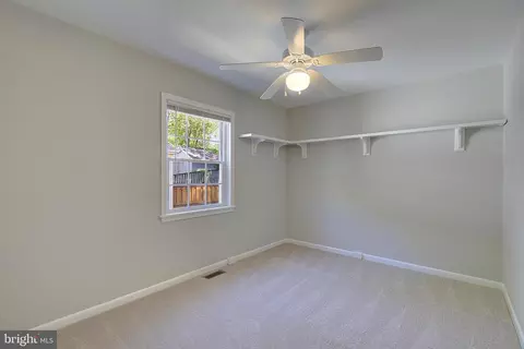 Bedroom - 1739 Quantico Rd, Edgewater, MD 21037 photo 4 of 6