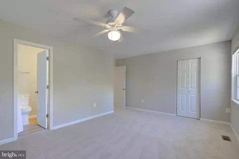 Bedroom - 1739 Quantico Rd, Edgewater, MD 21037 photo 3 of 6