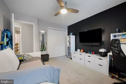 Bedroom - 1243 Silver Run Dr, Pasadena, MD 21122 photo 4 of 6