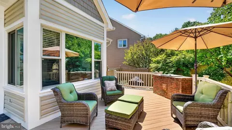 Exterior - 2800 Brite Ct, Crofton, MD 21114 photo 7 of 10