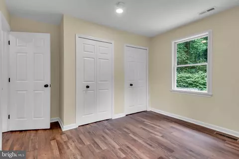 Entry Way - 1173 Parrish Pl, Arnold, MD 21012 photo 5 of 6