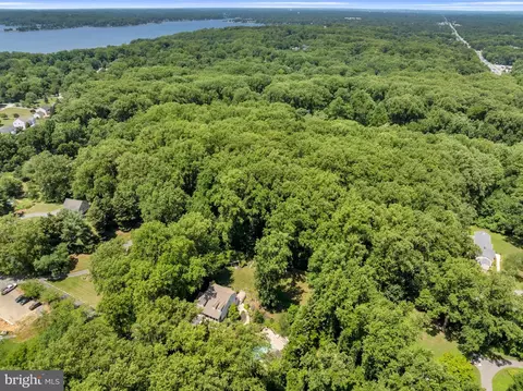 View/Area - 1173 Parrish Pl, Arnold, MD 21012 photo 4 of 5