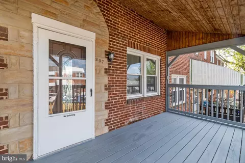 Exterior - 207 Riverview #207, Baltimore, MD 21225 photo 1 of 3