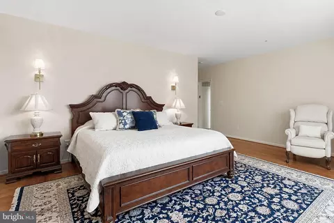Bedroom - 465 Edgewater Rd, Pasadena, MD 21122 photo 1 of 8