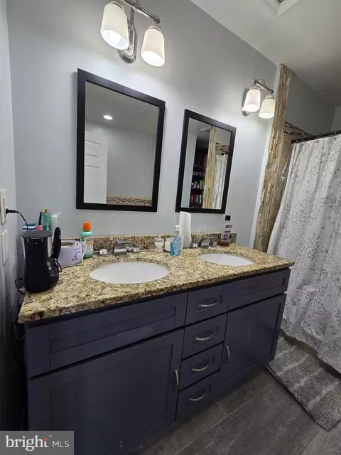Bath - 7513 Saffron Ct, Hanover, MD 21076 photo 3 of 3