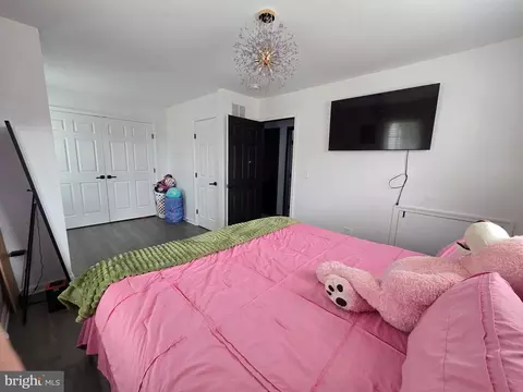 Bedroom - 7513 Saffron Ct, Hanover, MD 21076 photo 2 of 7