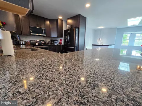 Kitchen - 7513 Saffron Ct, Hanover, MD 21076 photo 3 of 3