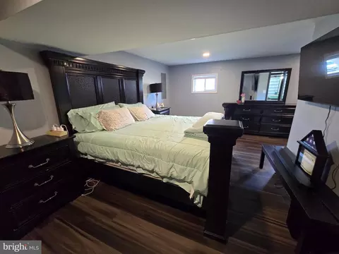 Bedroom - 7513 Saffron Ct, Hanover, MD 21076 photo 6 of 7