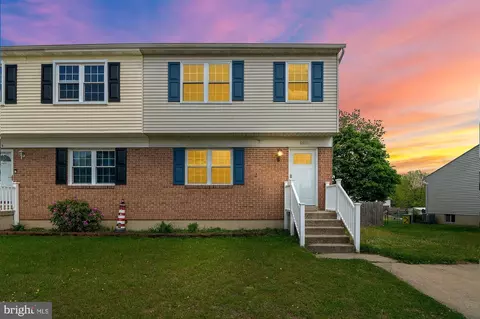 8011 Mansion House Xing, Pasadena, MD 21122