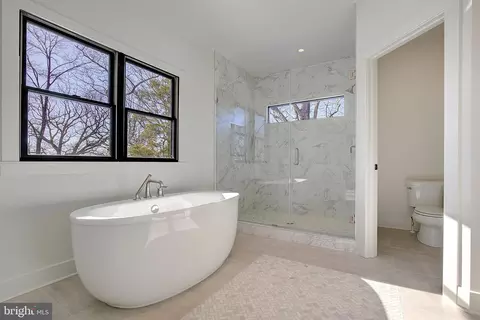Bath - 13 Elliott Rd, Annapolis, MD 21403 photo 3 of 3