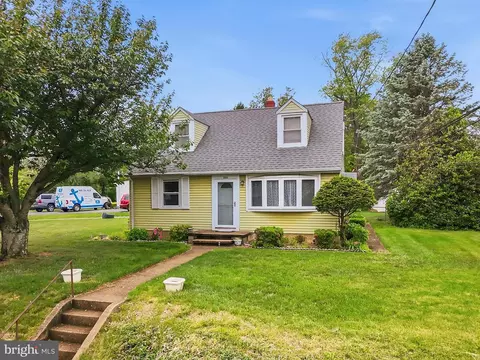 Exterior - 306 Clifton Ave, Arnold, MD 21012 photo 4 of 9