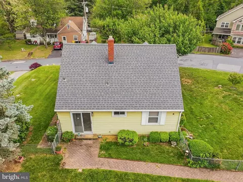 View/Area - 306 Clifton Ave, Arnold, MD 21012 photo 2 of 2