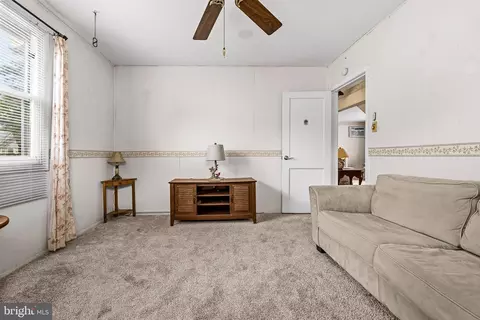 Living - 306 Clifton Ave, Arnold, MD 21012 photo 2 of 2