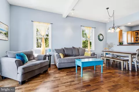 Living - 1260 Hillside Rd, Pasadena, MD 21122 photo 1 of 1