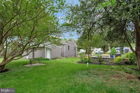 Exterior - 1609 Bentley Rd, Edgewater, MD 21037 photo 3 of 5
