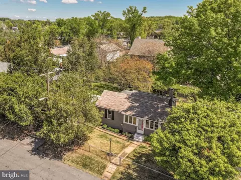 View/Area - 1609 Bentley Rd, Edgewater, MD 21037 photo 4 of 5