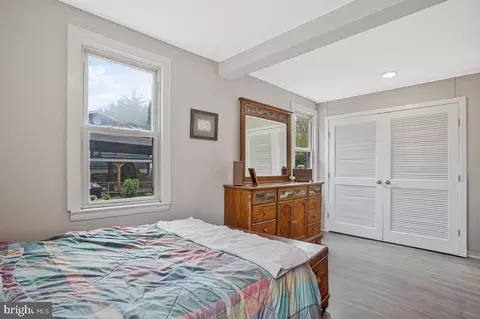 Bedroom - 1609 Bentley Rd, Edgewater, MD 21037 photo 2 of 4