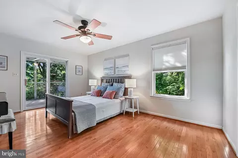 Bedroom - 4119 Waterview Dr, Edgewater, MD 21037 photo 1 of 4