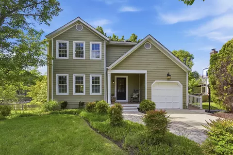 996 Headwater Rd, Annapolis, MD 21403