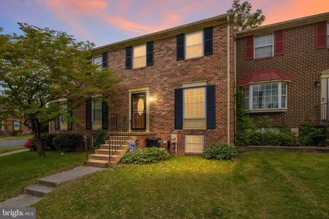 1013 Cape Splitt Harbour, Pasadena, MD 21122