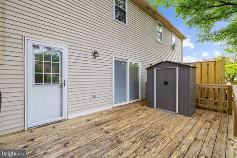 Exterior - 1013 Cape Splitt Harbour, Pasadena, MD 21122 photo 6 of 10
