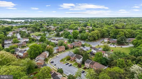 View/Area - 1013 Cape Splitt Harbour, Pasadena, MD 21122 photo 7 of 13
