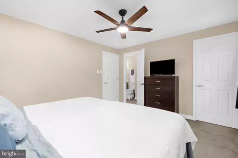 Bedroom - 1013 Cape Splitt Harbour, Pasadena, MD 21122 photo 3 of 5