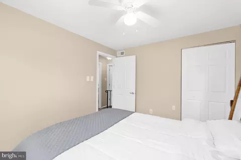 Bedroom - 1013 Cape Splitt Harbour, Pasadena, MD 21122 photo 5 of 5