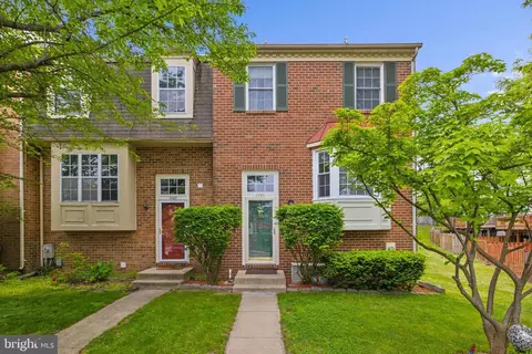 7785 Cox Pt, Stoney Beach, MD 21226