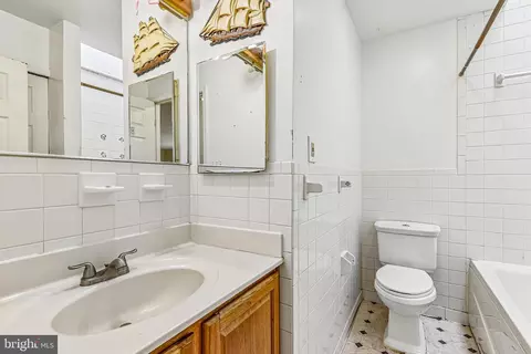 Bath - 347 Marganza S, Laurel, MD 20724 photo 3 of 4