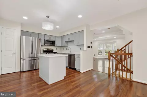 Kitchen - 8612 Fire Rock Rd, Laurel, MD 20724 photo 5 of 6