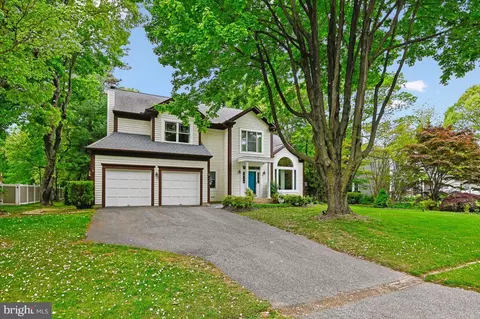 1430 Bay Head Rd, Annapolis, MD 21409