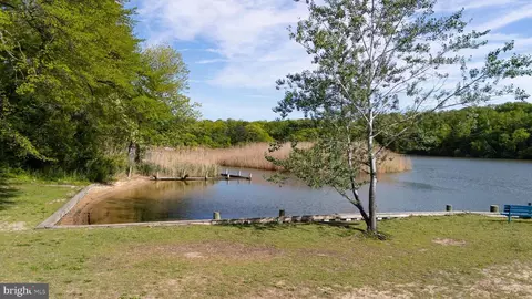 View/Area - 1816 Cremen Rd, Pasadena, MD 21122 photo 5 of 13
