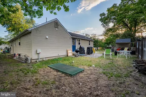 Exterior - 1816 Cremen Rd, Pasadena, MD 21122 photo 3 of 4