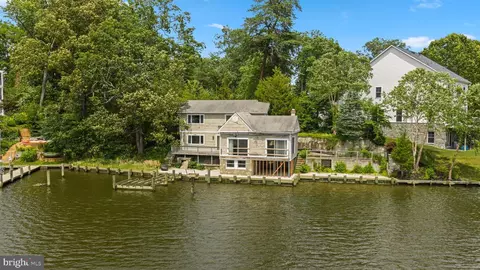 353 South Dr, Severna Park, MD 21146