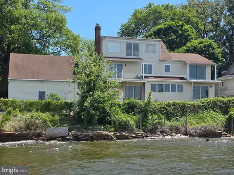 Exterior - 145 Edgewater Dr, Edgewater, MD 21037 photo 20 of 46