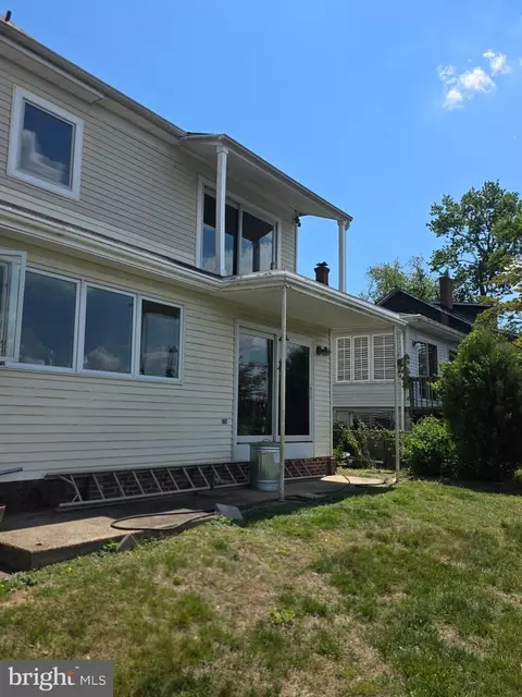 Exterior - 145 Edgewater Dr, Edgewater, MD 21037 photo 19 of 46