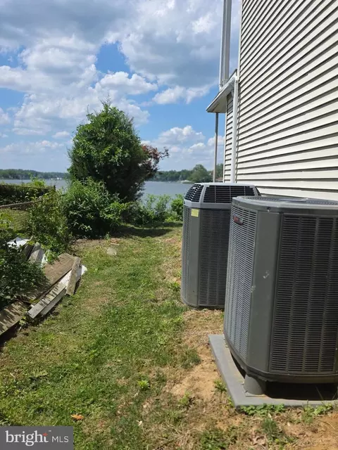 Exterior - 145 Edgewater Dr, Edgewater, MD 21037 photo 30 of 46