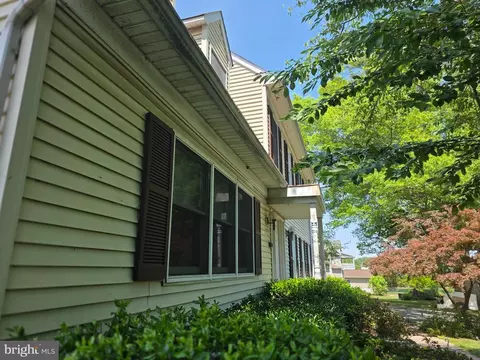Exterior - 145 Edgewater Dr, Edgewater, MD 21037 photo 28 of 46