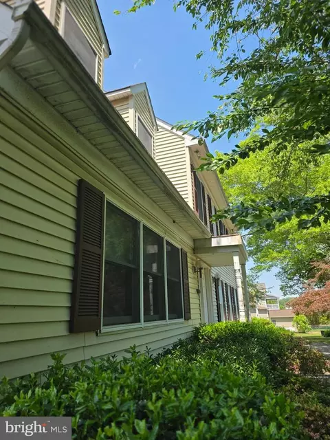 Exterior - 145 Edgewater Dr, Edgewater, MD 21037 photo 27 of 46