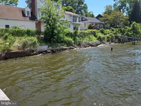 View/Area - 145 Edgewater Dr, Edgewater, MD 21037 photo 4 of 23