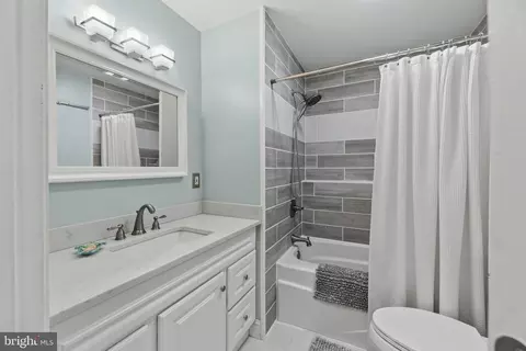 Bath - 243 Mallard Dr, Pasadena, MD 21122 photo 1 of 3
