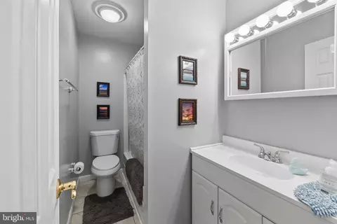 Bath - 243 Mallard Dr, Pasadena, MD 21122 photo 3 of 3